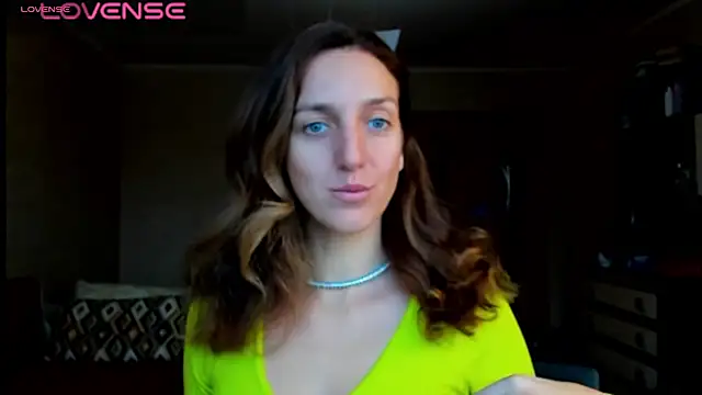 Snapshot of desired_zzoya chatting on October 6, 4:18 am desired zzoya online show from October 6, 4:18 am