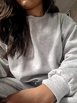 Miss Love25 online show from January 8, 4:27 am