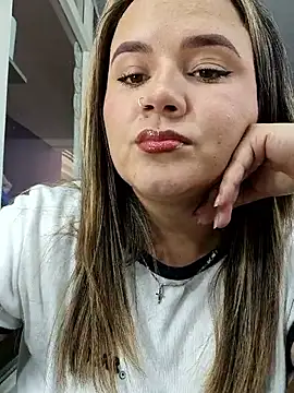 mandy-moore online show from February 4, 7:06 pm