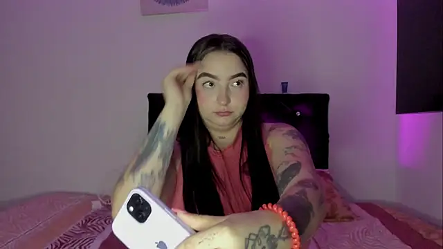 Celestte online show from June 7, 2:51 am