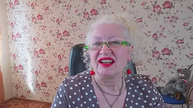 Maya Mayflower online show from April 12, 8:50 am