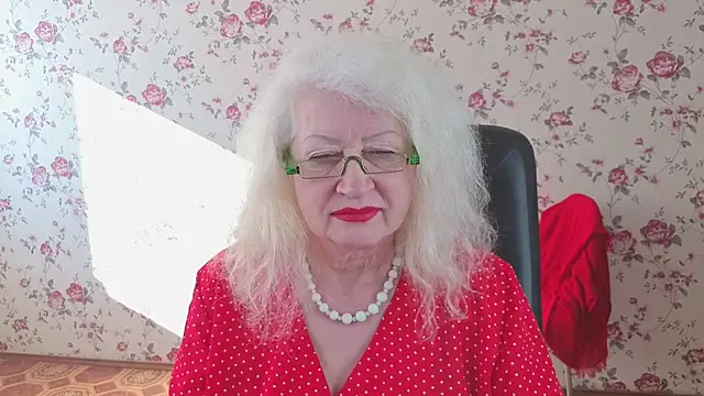 Maya Mayflower online show from February 22, 8:04 am