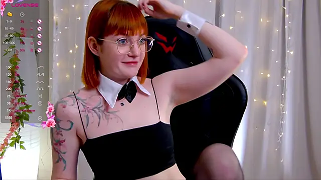 Snapshot of Ashley_Nicks chatting on October 10, 2:16 am Ashley Nicks online show from October 10, 2:16 am