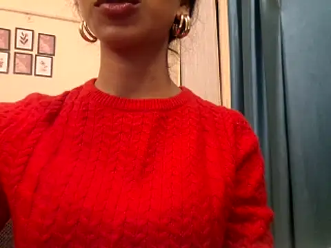 Queen Ayeshaa online show from November 10, 6:47 pm