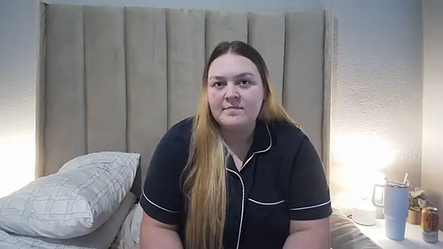 Neytjie online show from May 23, 1:42 pm