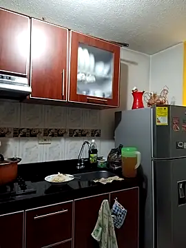 Ariana Rodriguez online show from October 3, 5:18 pm