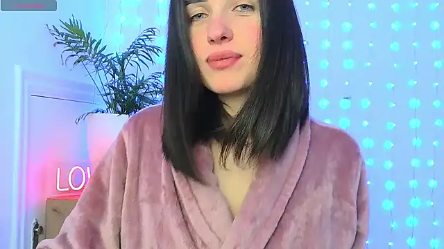 neferutt online show from February 5, 4:43 pm