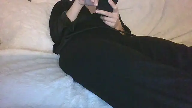 Valentinette online show from February 13, 9:49 pm