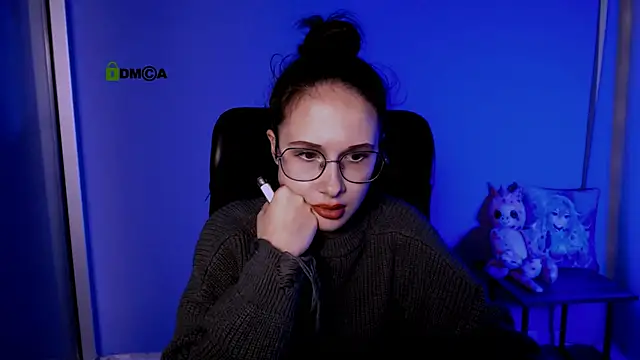 Snapshot of mona_cloud chatting on October 9, 7:40 pm mona cloud online show from October 9, 7:40 pm
