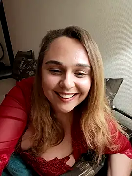 Juicy PeachLux online show from November 10, 6:47 pm