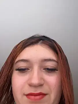 Karina Leon online show from May 15, 9:39 pm