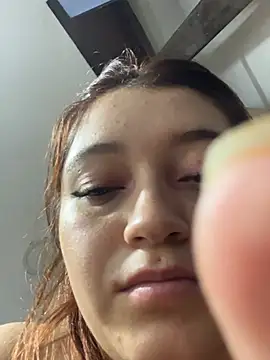 Karina Leon online show from May 14, 9:09 pm
