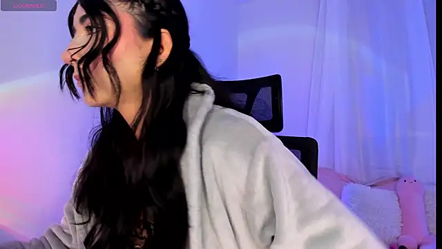 Hi Soyfer online show from November 11, 2:47 pm