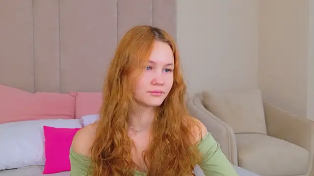 AmeliRoyse online show from February 27, 5:02 pm