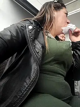 Luna-nevada online show from October 23, 9:10 pm