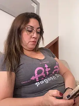 Luna-nevada online show from April 18, 7:58 pm