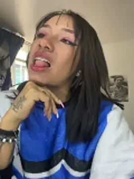 Snapshot of XxxReinaSexyBodyxxX777 chatting on October 20, 2:20 pm XxxReinaSexyBodyxxX777 online show from October 20, 2:20 pm