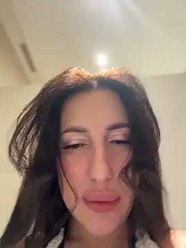 AleksandraRich online show from November 27, 5:21 am