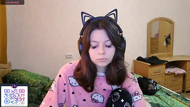 RendyDow online show from October 1, 8:08 am