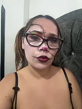 SophiaQueens online show from October 31, 10:03 pm