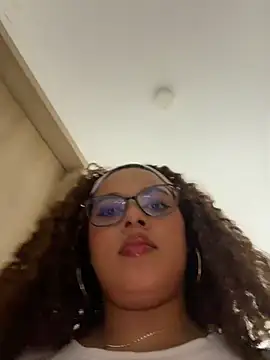 AlesiaCooper online show from July 3, 4:18 am