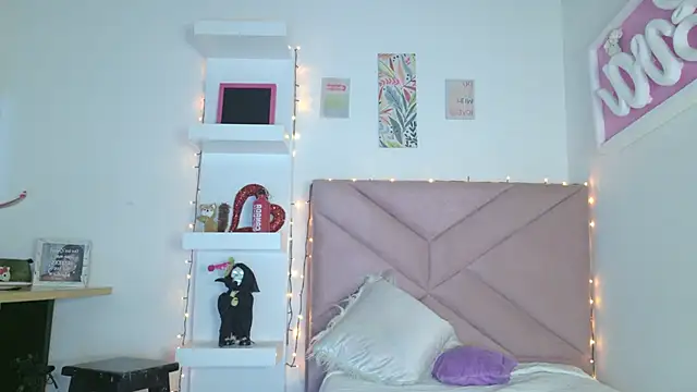 eva sin18 online show from April 9, 6:19 am