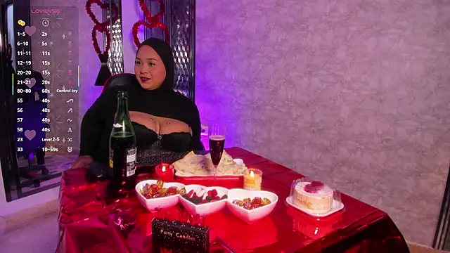 BBWHijab online show from March 22, 1:55 am