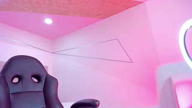 NaomiFrost online show from February 14, 2:08 pm