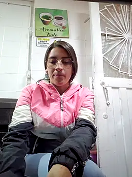 Snapshot of HOLY_DOLL chatting on September 11, 11:16 pm HOLY DOLL online show from September 11, 11:16 pm