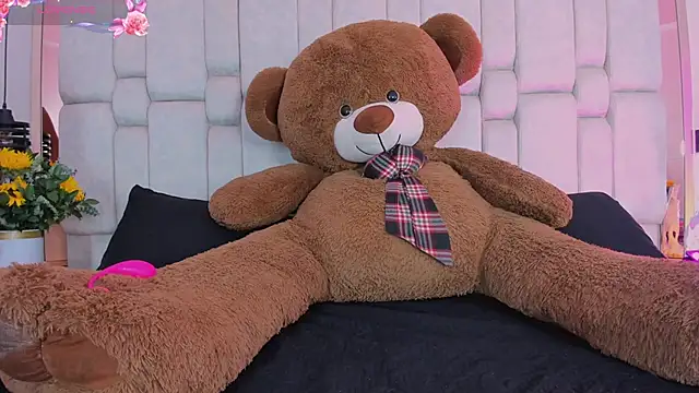 Daia Ortiz online show from October 3, 8:25 pm