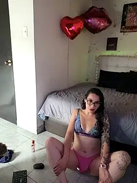 mia velvet1 online show from January 31, 7:11 pm