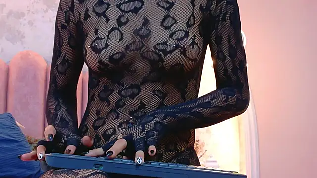 CamilaJohnston online show from October 23, 9:43 pm