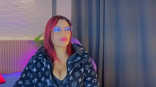 TiffanyWalk online show from October 9, 11:36 am