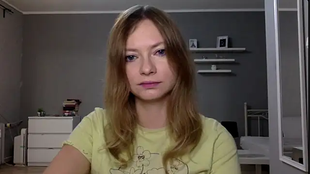 MillieShow online show from October 23, 5:08 pm