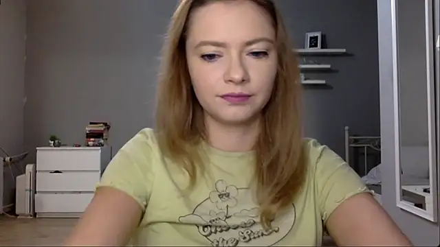 Snapshot of MillieShow chatting on October 8, 8:46 pm MillieShow online show from October 8, 8:46 pm
