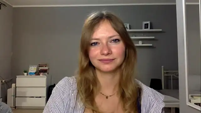 MillieShow online show from December 20, 3:38 pm