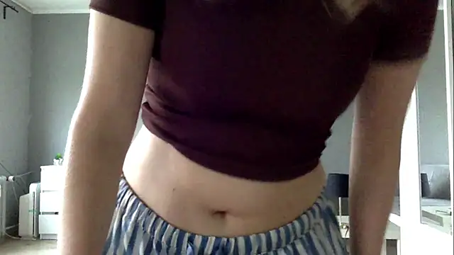 Snapshot of MillieShow chatting on September 28, 3:39 pm MillieShow online show from September 28, 3:39 pm