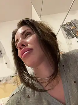 CelineReys online show from October 25, 9:06 am