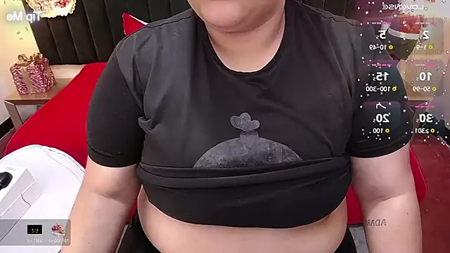 ailyn maury online show from December 3, 1:30 am