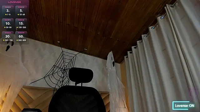 alice kingsley  online show from October 28, 8:57 pm