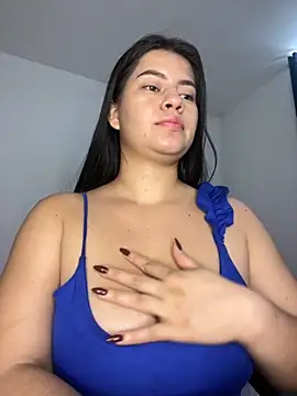 Saanvi21 online show from November 12, 2:37 pm