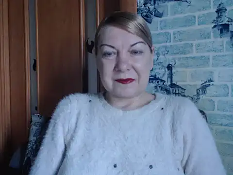 Lillia Ray online show from February 9, 9:33 am