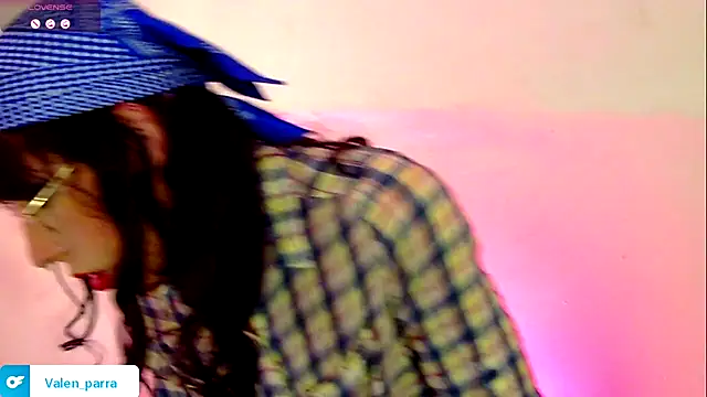 kattycat  online show from October 3, 8:25 pm