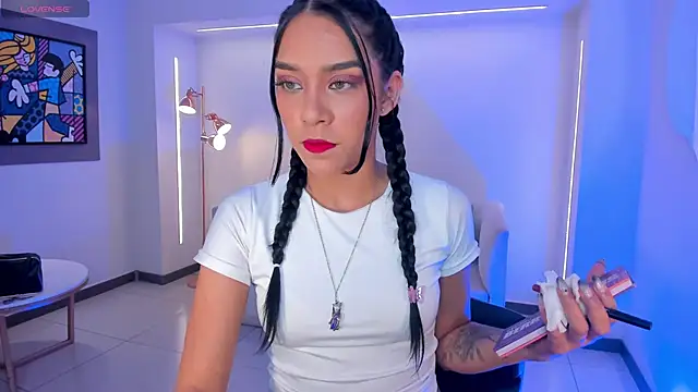 AmaliaCrus online show from September 28, 11:43 pm