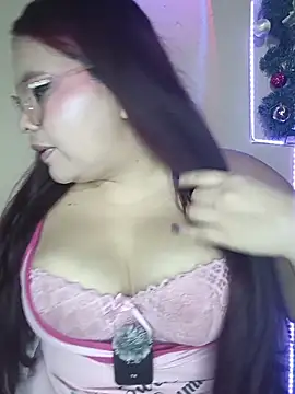 Trilyn25 online show from December 5, 5:29 am