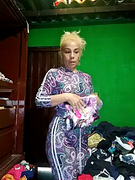 ferchisconejita online show from October 22, 8:47 pm