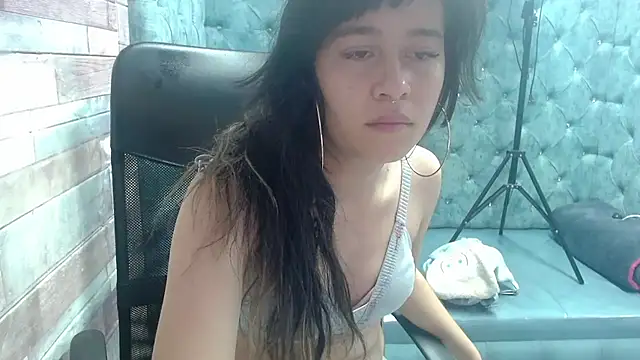 Lizeth Garcia online show from October 28, 12:11 pm