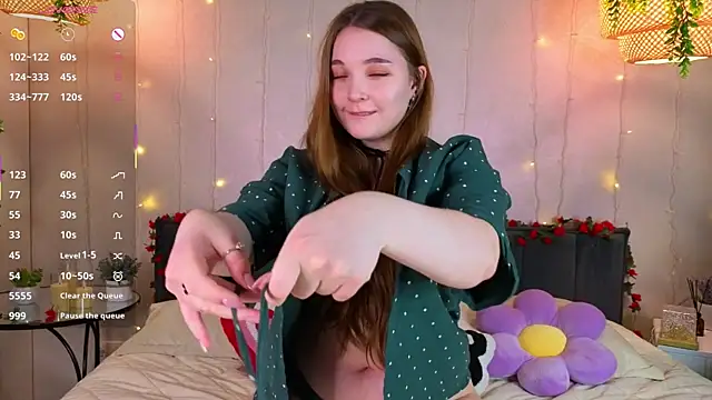 ConstanceHelms online show from January 9, 5:12 am