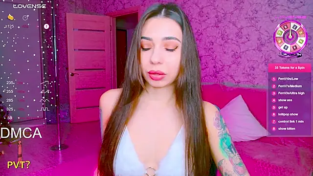 vinkiepinkie online show from November 30, 11:25 am