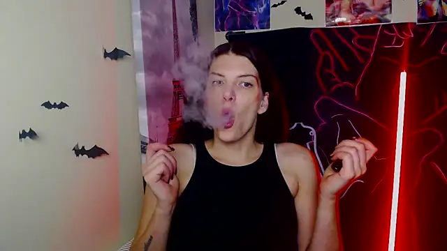 VanessaRey  online show from December 3, 6:10 pm